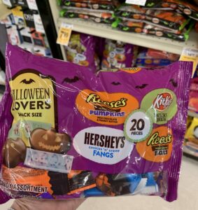 Hershey's mixed candy bag with 60 pieces