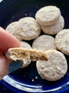 flat Mexican wedding cookies