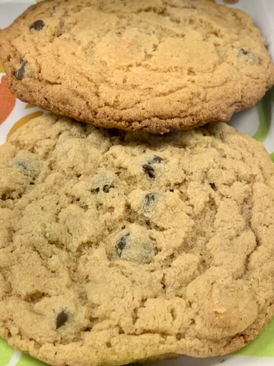 Peanut Butter Chocolate Chip Cookies ~ Easy and Delicious