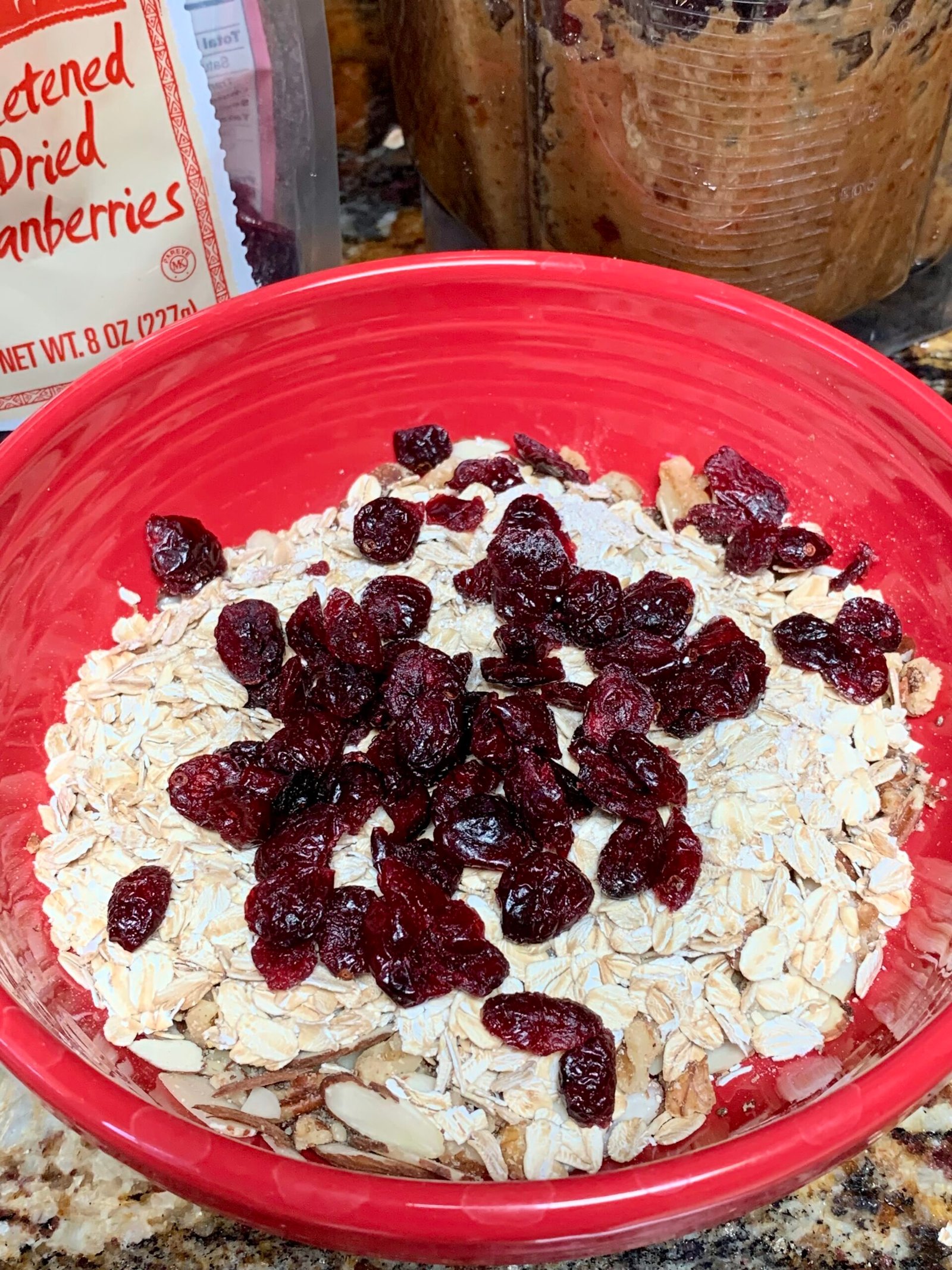 healthy-homemade-date-bars-recipe-with-dried-fruit-nuts