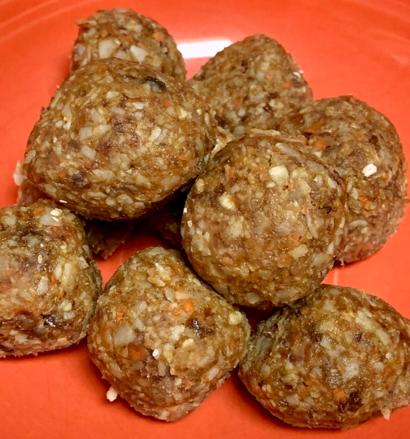 carrot and date energy bites